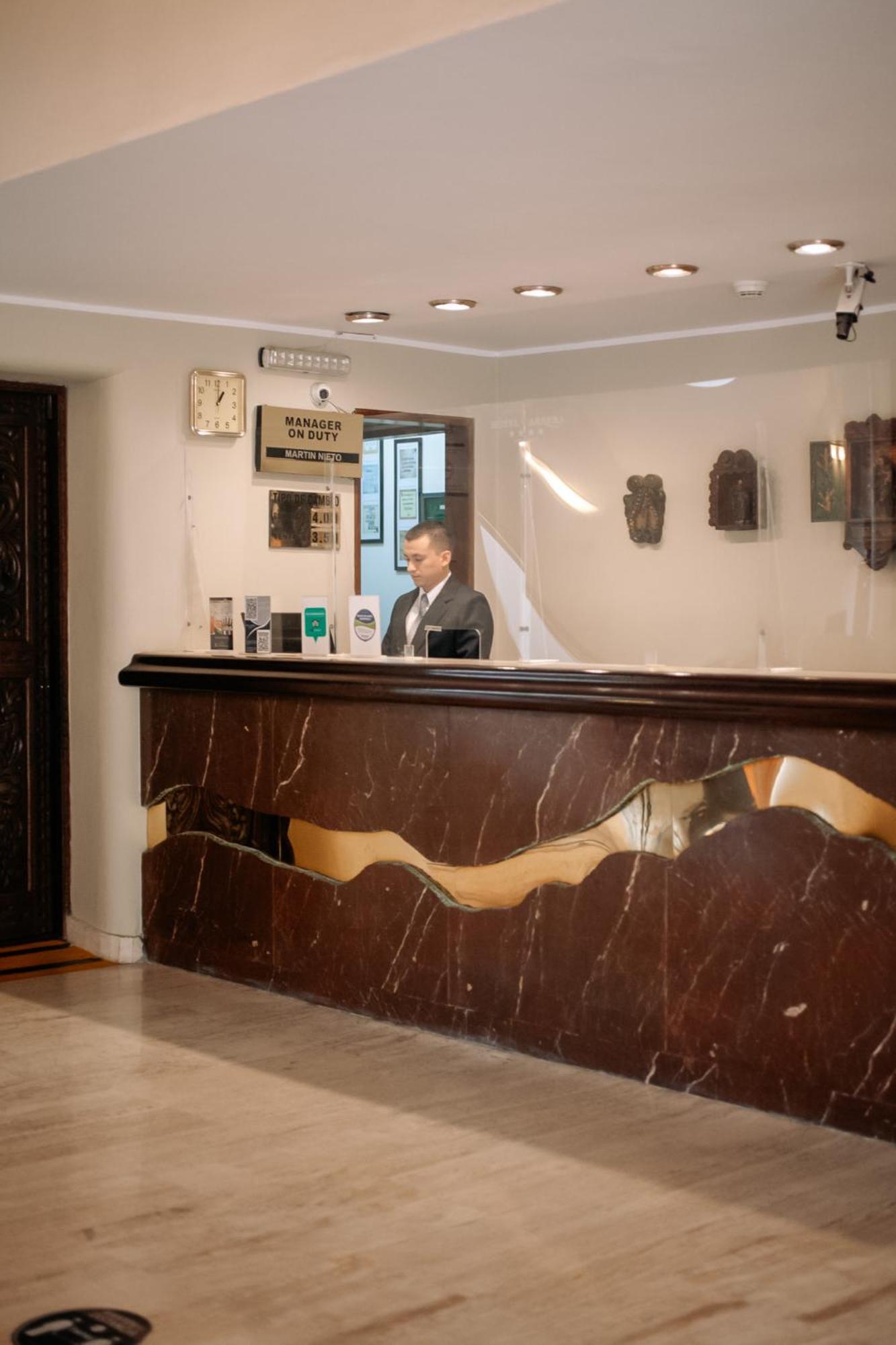 Hotel Carrera Lima Exterior photo